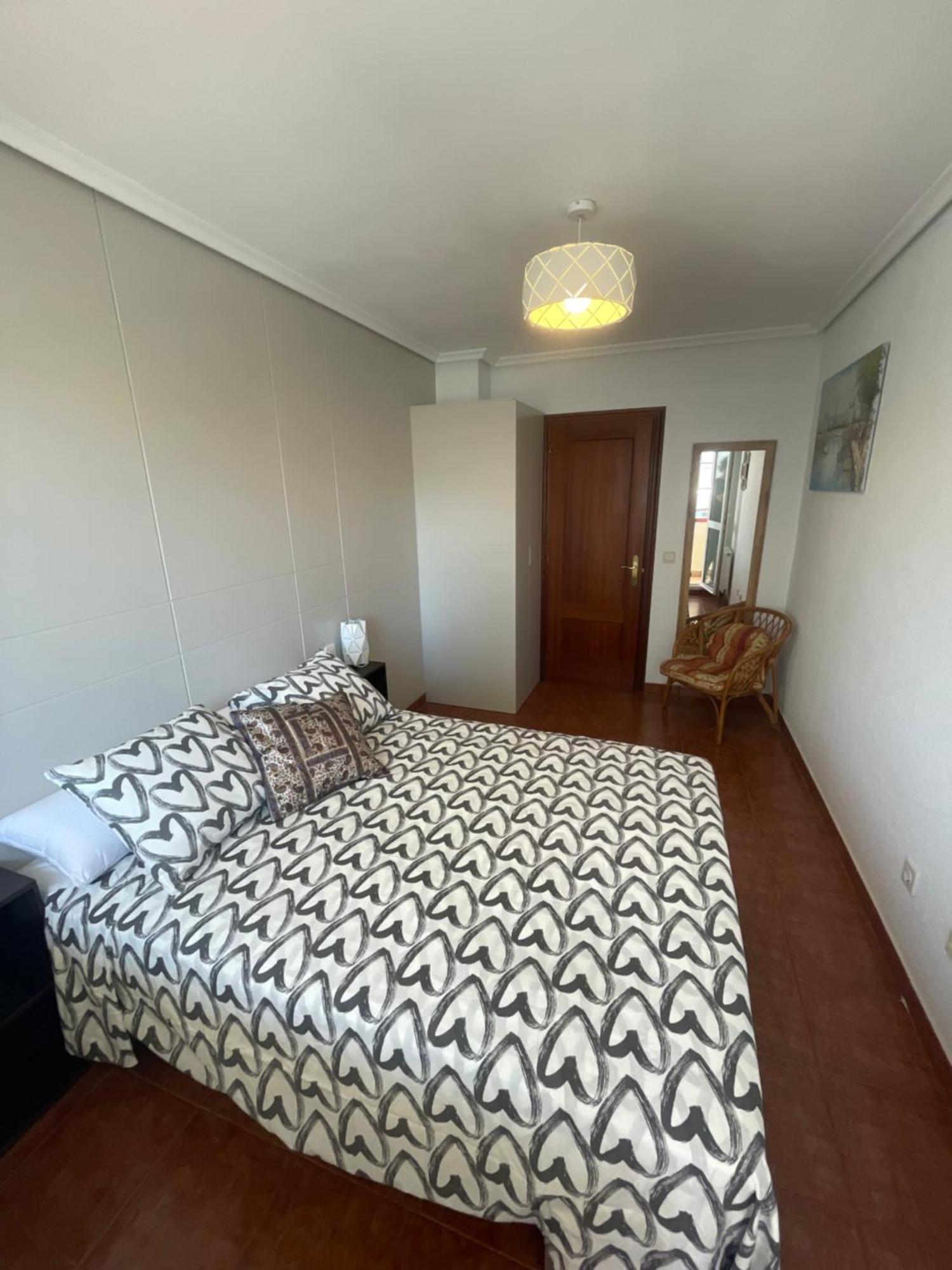 Apartamento Suances con garaje privado, piscina , pie de playa Exterior foto