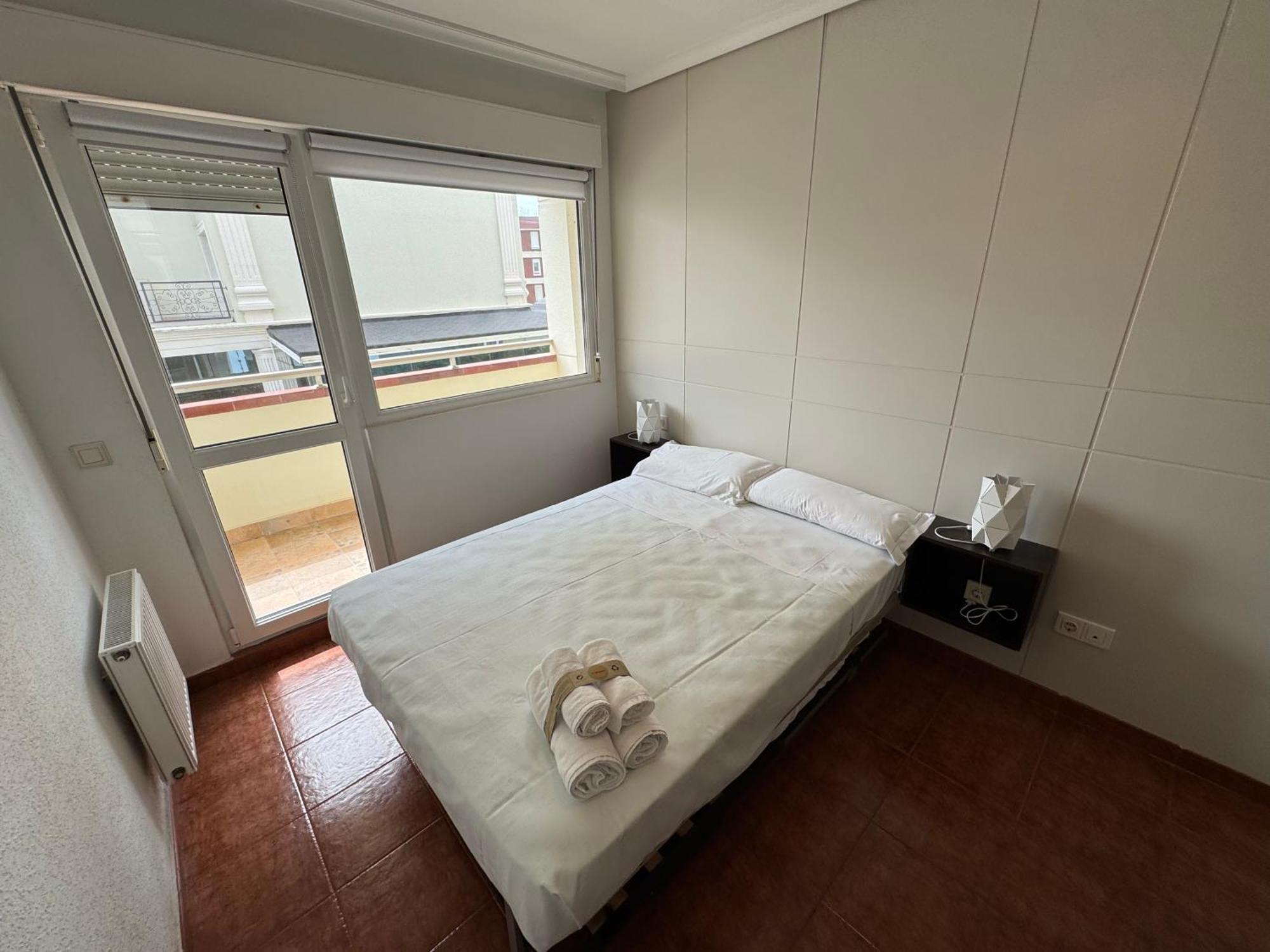 Apartamento Suances con garaje privado, piscina , pie de playa Exterior foto